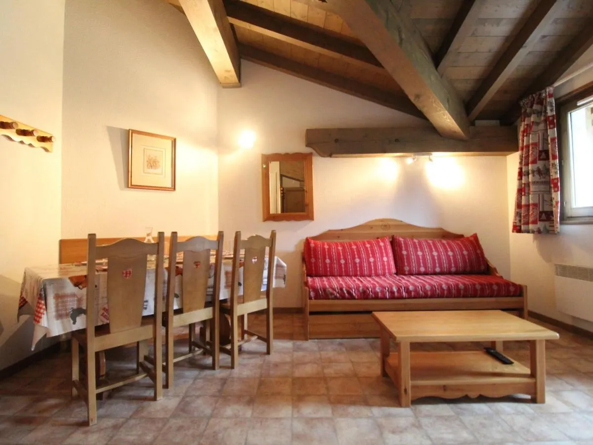 Appartement Pour 6 Au Pied Des Pistes Avec Parking, Balcon Et Wifi - Val Cenis - Fr-1-508-129 Lanslevillard